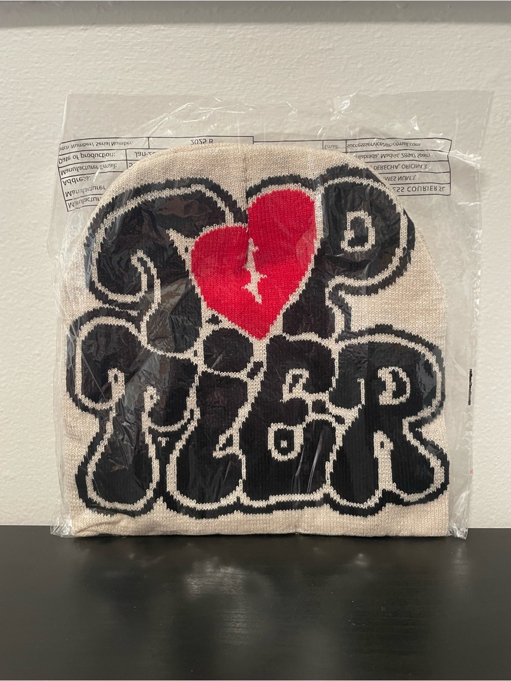 Top Tier Beanie NEW SEALED Biege Cream Heart Hat Unisex Knit Y2K Hip Hop